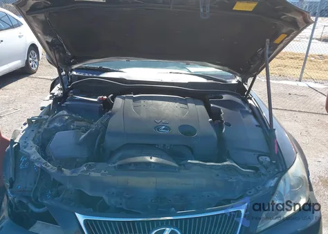 2007 Lexus Is 250 z USA, uszkodzony, nr VIN JTHBK262672057341